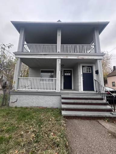 Main picture of 3229 W 32nd St