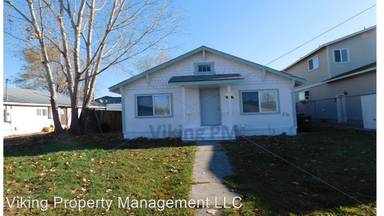Main picture of 912 NW Ewen St