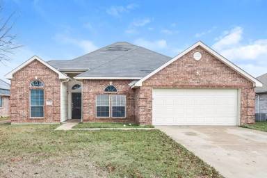 Main picture of 512 Shaye Ct