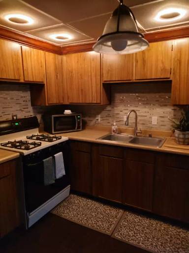 Main picture of 5204 Roman Dr
