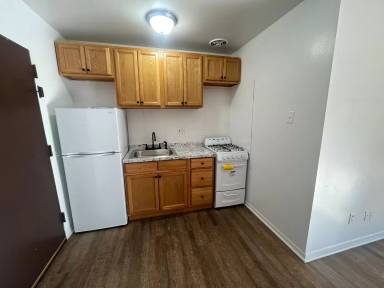 Main picture of 505 Stuyvesant Ave