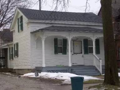 Main picture of 206 N Thayer St