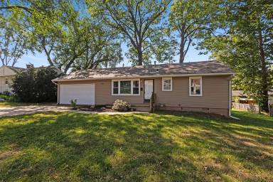 Main picture of 2106 S Claremont Ave