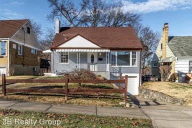 Main picture of 327 Glenroy Ave