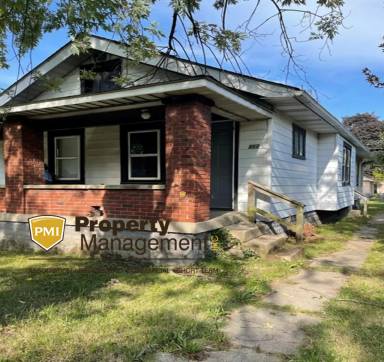 Main picture of 817 N Bradley Ave