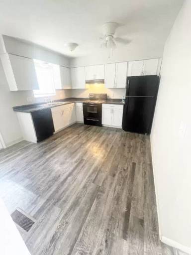 Main picture of 7350 Applegrove