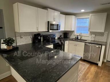 Main picture of 2647 Bonds Ave