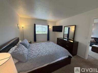 Main picture of 8200 Summerlin Village Cir