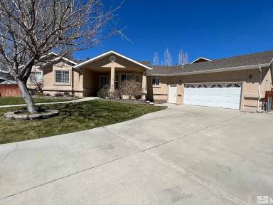 Main picture of 45 Julie Ct