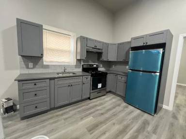 Main picture of 373 Broadway