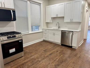 Main picture of 2653 W Crystal St