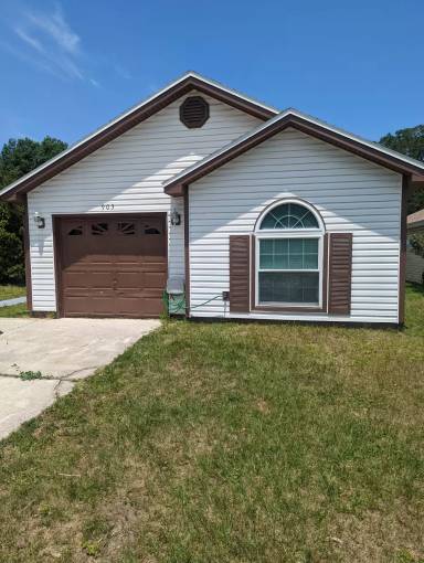 Main picture of 903 Majestic Cypress Dr N