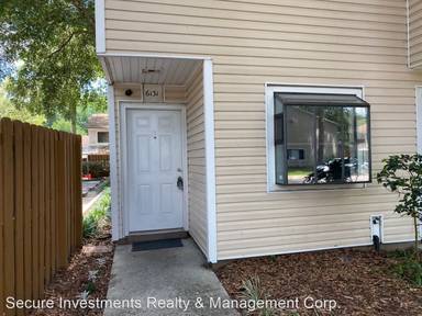 Main picture of 6131 SW 8th Pl