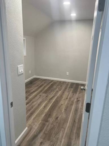 Main picture of 8301 Trout Ave