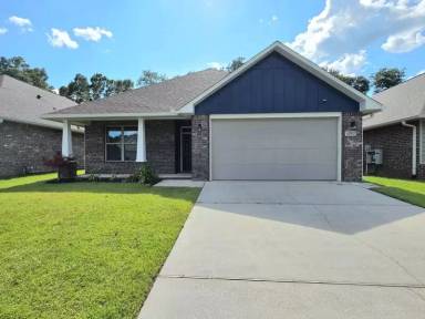 Main picture of 5297 Parkside Dr
