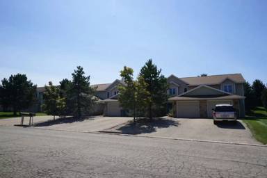 Main picture of 106 Joyce Dr