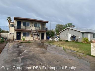 Main picture of 165 B St