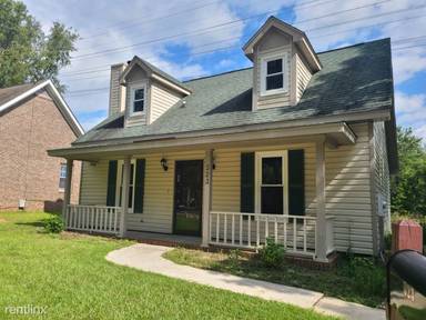 Main picture of 323 Avery Place Dr