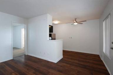 Main picture of Aztec Pacific Apartments