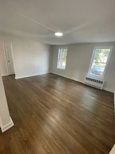 Main picture of 663 Park Ave