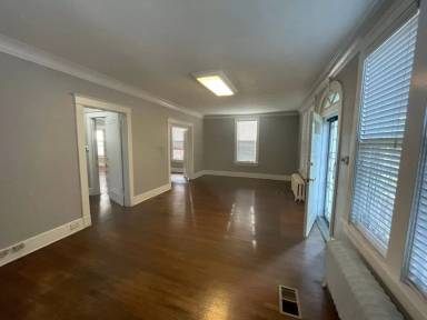 Main picture of 1214 Overton Park Ave