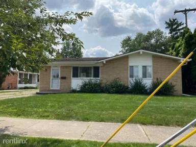 Main picture of 2283 Prairie St