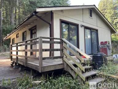 Main picture of 652 Grotzman Rd