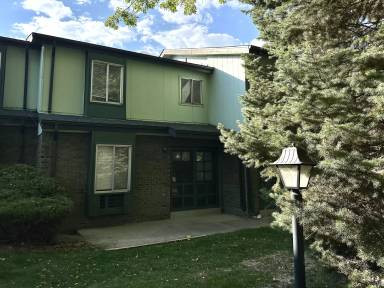 Main picture of 4200 Yarrow St