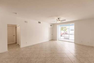 Main picture of 1040 Hancock Creek South Blvd