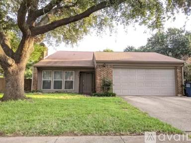 Main picture of 501 Tarragon Ln