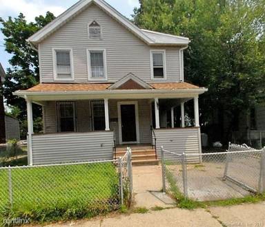 Main picture of 218 Bunnell St