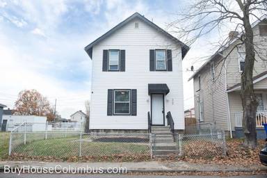 Main picture of 1765 S 8th St