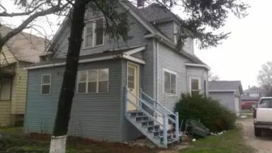 Main picture of 703 John St