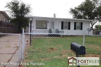 Main picture of 1204 Marshall Dr