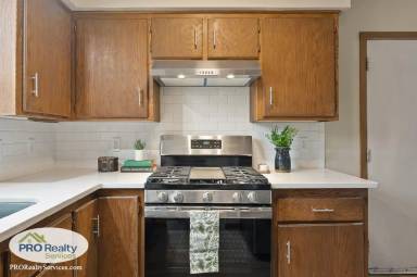 Main picture of 23345 Yucca St NW