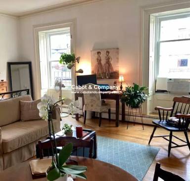 Main picture of 139 Beacon St