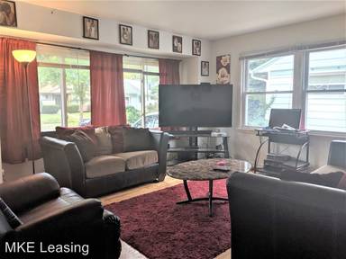 Main picture of 8129 W Scranton Pl