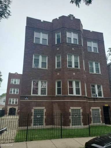 Main picture of 7628 S Drexel Ave