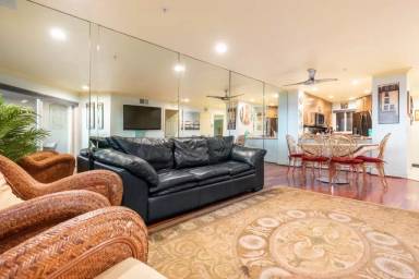 Main picture of Pier House Apartments