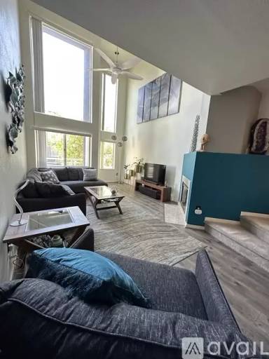 Main picture of 3rd Avenue Palms