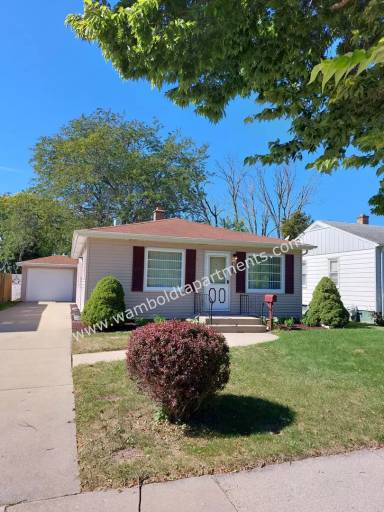 Main picture of 3320 5th Ave