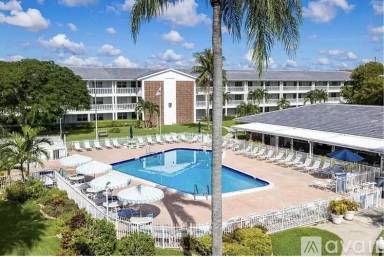 Main picture of Maybury Mansions