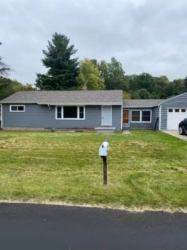 Main picture of 5643 Schafer Rd