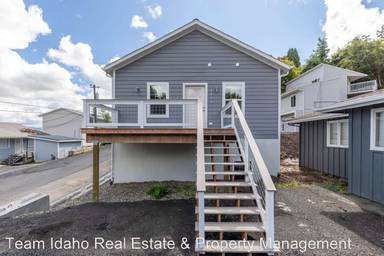 Main picture of 1112 King Rd