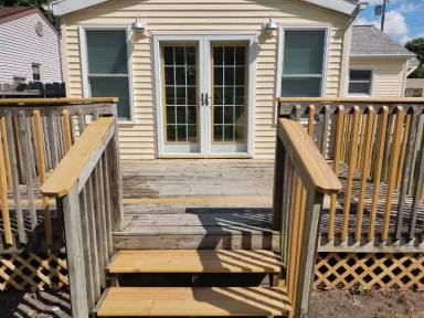 Main picture of 404 N Carico St