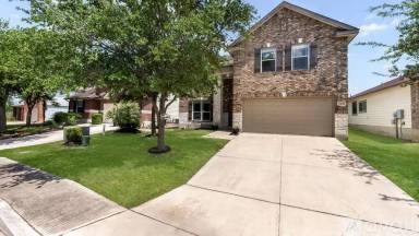 Main picture of 7538 Elegante Way