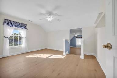 Main picture of 631 Cottage Oaks Cir