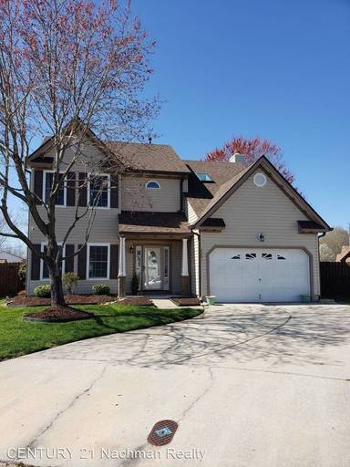 Main picture of 2201 Arrowstone Ct