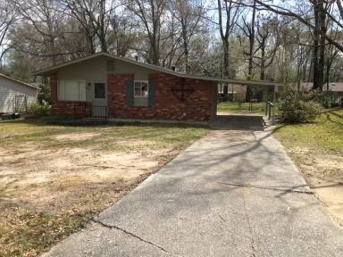 Main picture of 5244 Woodsey Way