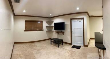 Main picture of 1195 NW 30th Pl